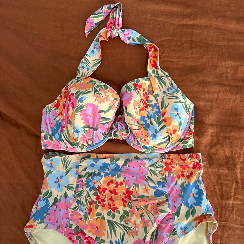 AdoreMe Shelby Countour Plus Halter Underwire Bikini, 40H top 2X bottoms